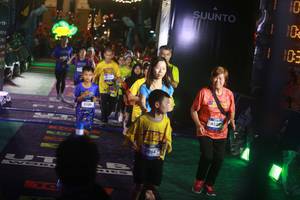 BIB: 3106, 964, 105, 455
                            <button type="button" onclick="openModal(26275169)" class="btn btn-primary btn-sm float-right btn-popup" data-toggle="modal" data-target=".modal-high-quality">
                        <i class="fas fa-shopping-cart"></i> Add to Cart
                    </button>
                                            <button type="button" onclick="isThisMe(26275169, true)" class="btn btn-success btn-sm float-right btn-popup btn-isme hidden" data-toggle="tooltip" data-placement="bottom" title="นี่คือรูปของคุณใช่ไหม คลิกที่นี่เพื่อเอาเข้าอัลบั้ม">
                        <i class="fas fa-plus"></i> Add to album
                    </button>
                    <button type="button" onclick="isThisMe(26275169, false)" class="btn btn-warning btn-sm float-right btn-popup btn-isnotme hidden">
                        <i class="fas fa-ban"></i> Remove from album
                    </button>